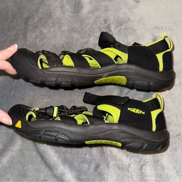 Keen Newport H2 Waterproof Sandals Sport Kids Size 6 - Picture 7 of 14